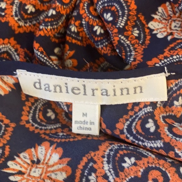 Shift dress - Picture 8 of 9